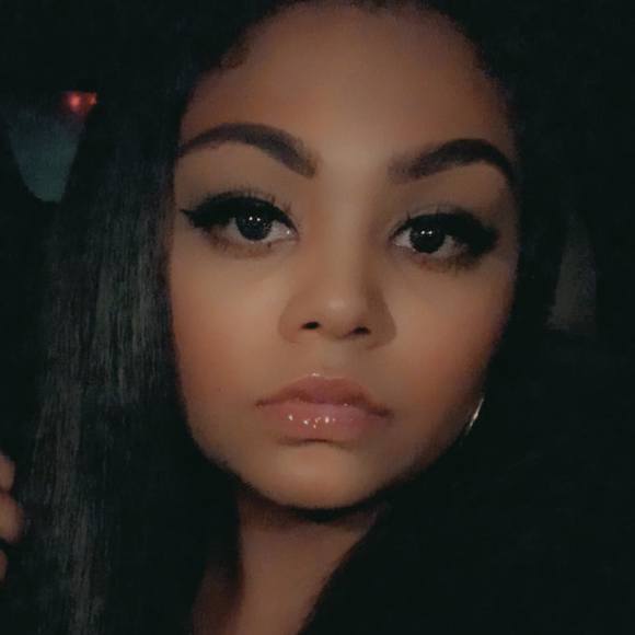 taviarenee18